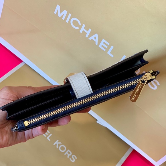 Michael Kors Large Karla Navy Leather Wallet - Picture 5 of 8